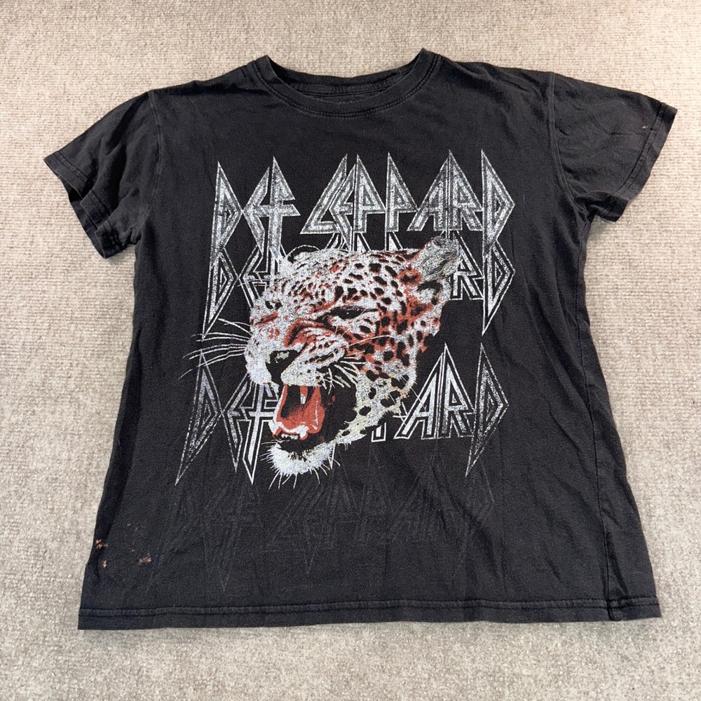 Def Leppard Graphic T-Shirt XS Black Leopard Band Tee Rock Cotton 2023 6353